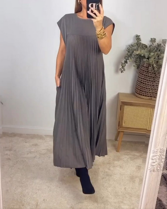 Gabi | Elegantes plissiertes Maxikleid