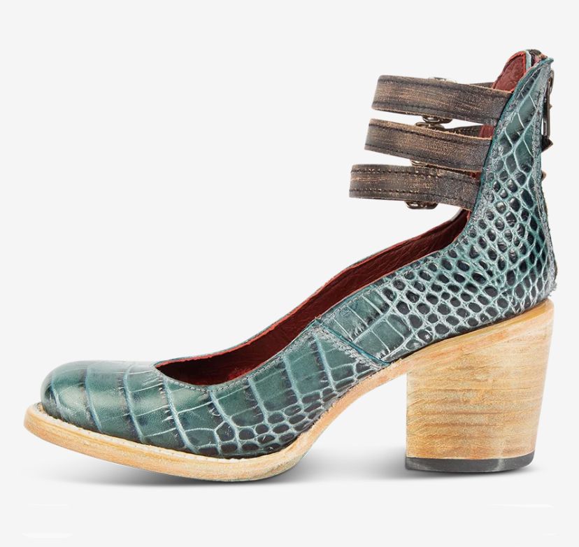 Norah | Vintage Pumps