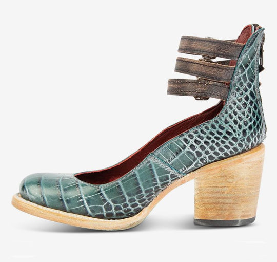 Norah | Vintage Pumps