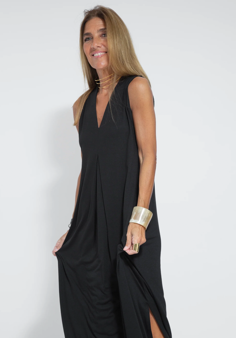 Solana - Ensemble bestehend aus einem langen, figurformenden Kleid und einer Weste