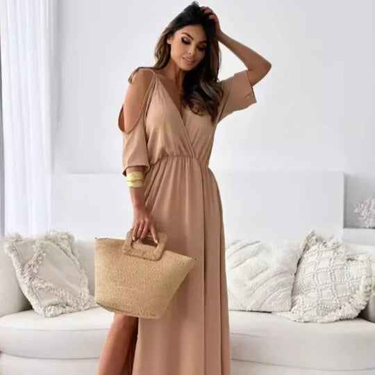 Lara | Elegantes Maxikleid mit kalten Schultern